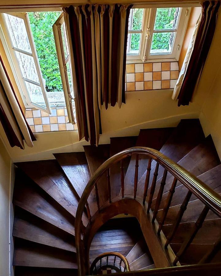 Chambres d'Hôtes-Château Constant Bessines-sur-Gartempe Extérieur photo